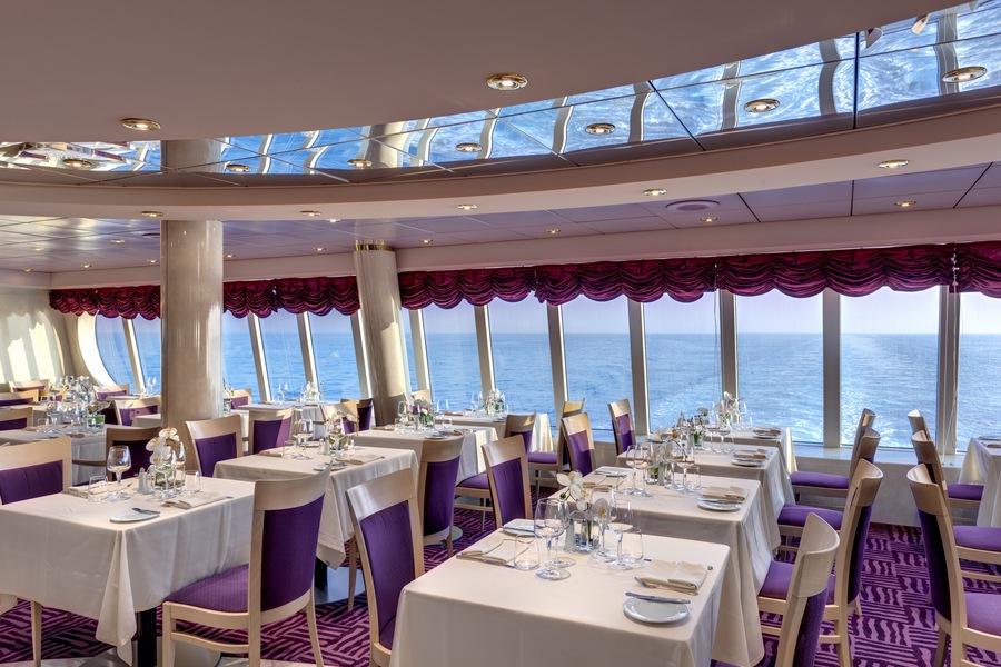 MSC Cruises MSC Opera L'Approdo Restaurant 2.jpg